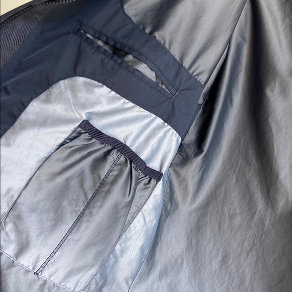 Lululemon Savasana Waterproof Jacket II - Picture 12 of 15